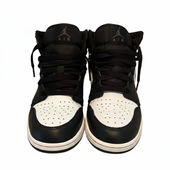 Nike Boys Air Jordan 1 mid - Picture 1 of 7